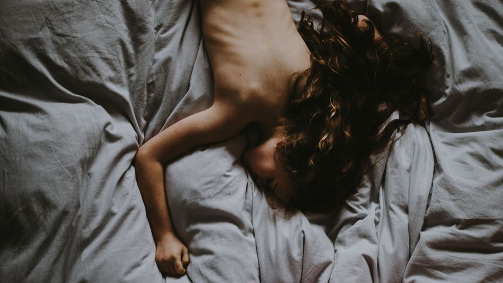 Dormir desnudos