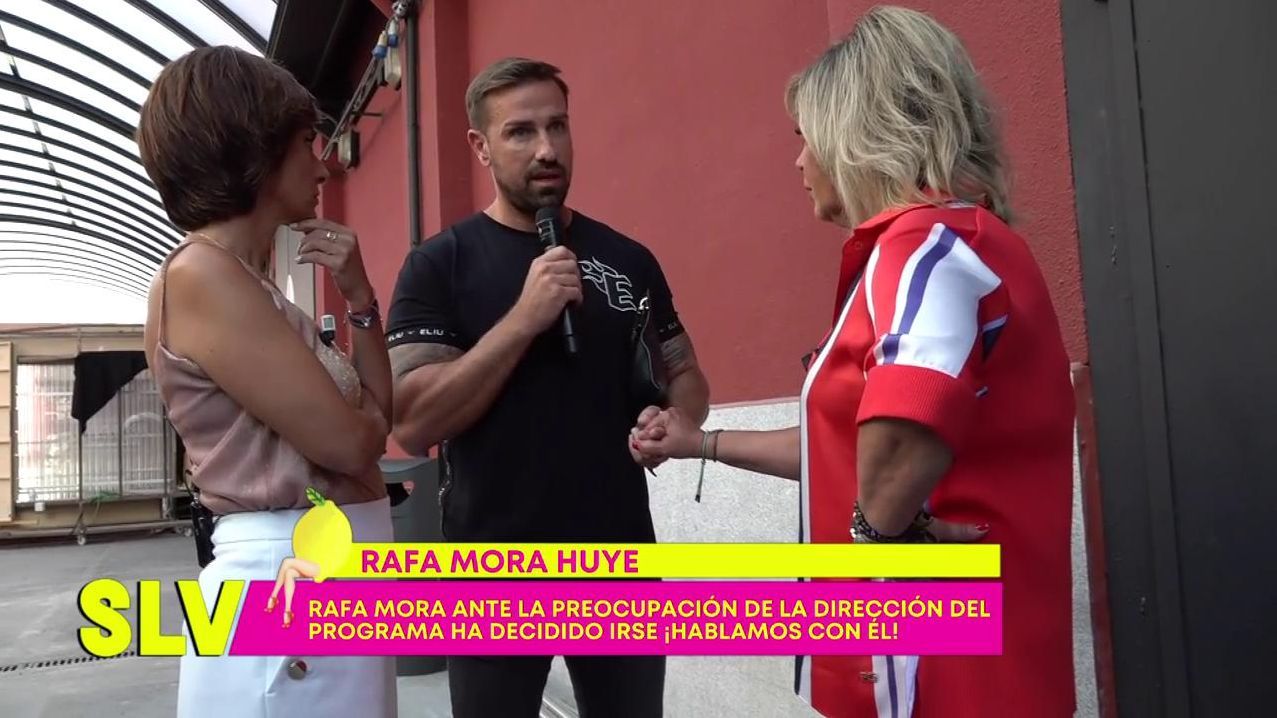 Terelu Campos y Adela González intentan evitar la marcha de Rafa Mora