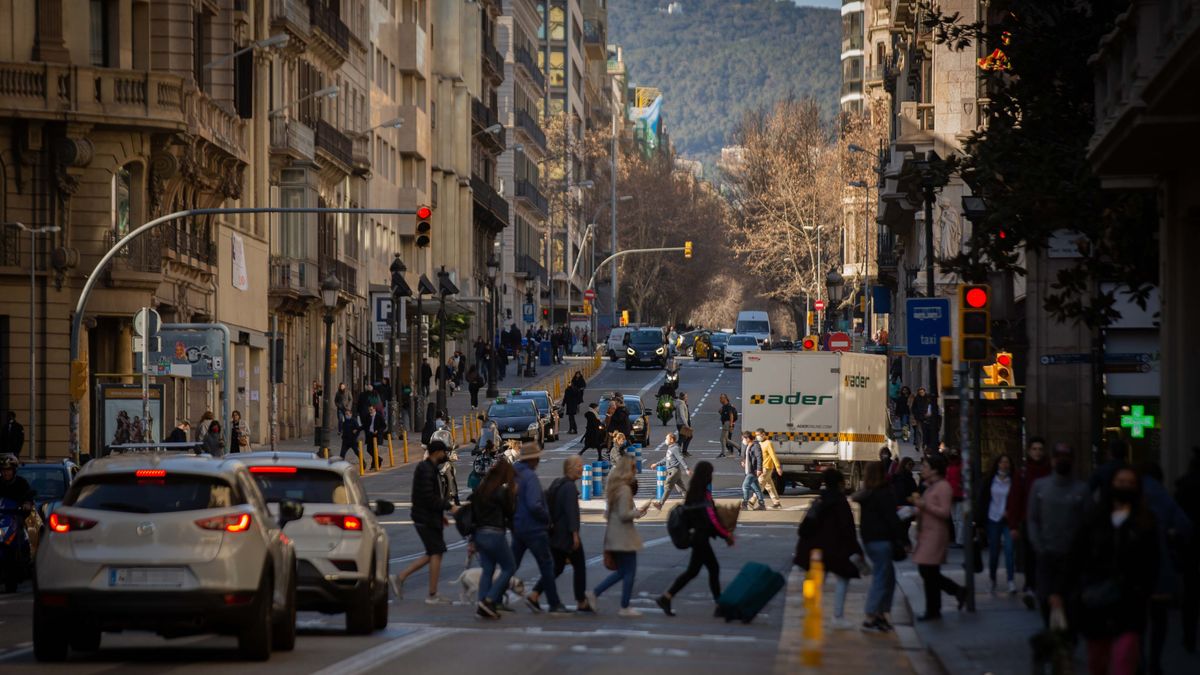 'Batida' policial para encontrar el coche de una familia en Barcelona: no se acordaban de dónde aparcaron