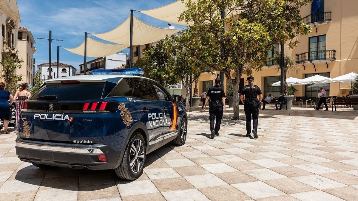 Detenido en Valencia gracias a una grabación mientras abusaba de su empleada de 20 años en un coche Detenido en Valencia gracias a una grabación mientras abusaba de su empleada de 20 años en un coche