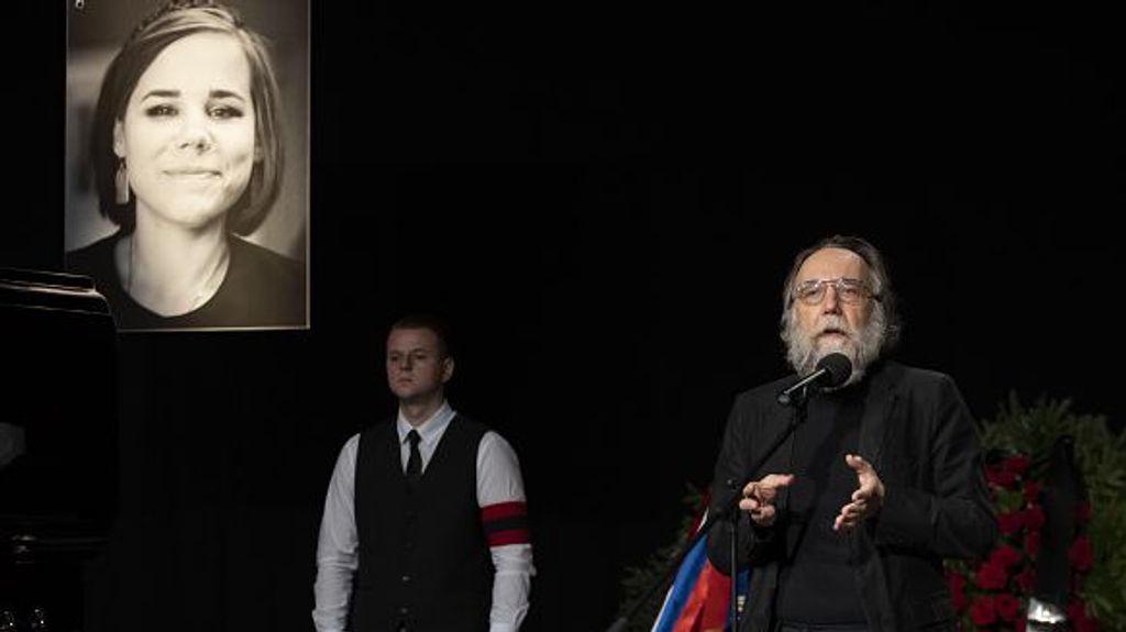 Rusia convierte el funeral de la hija de Dugin en un acto contra Ucrania