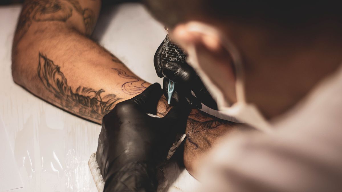 Hallan partículas en los tatuajes que pueden ser cancerígenas