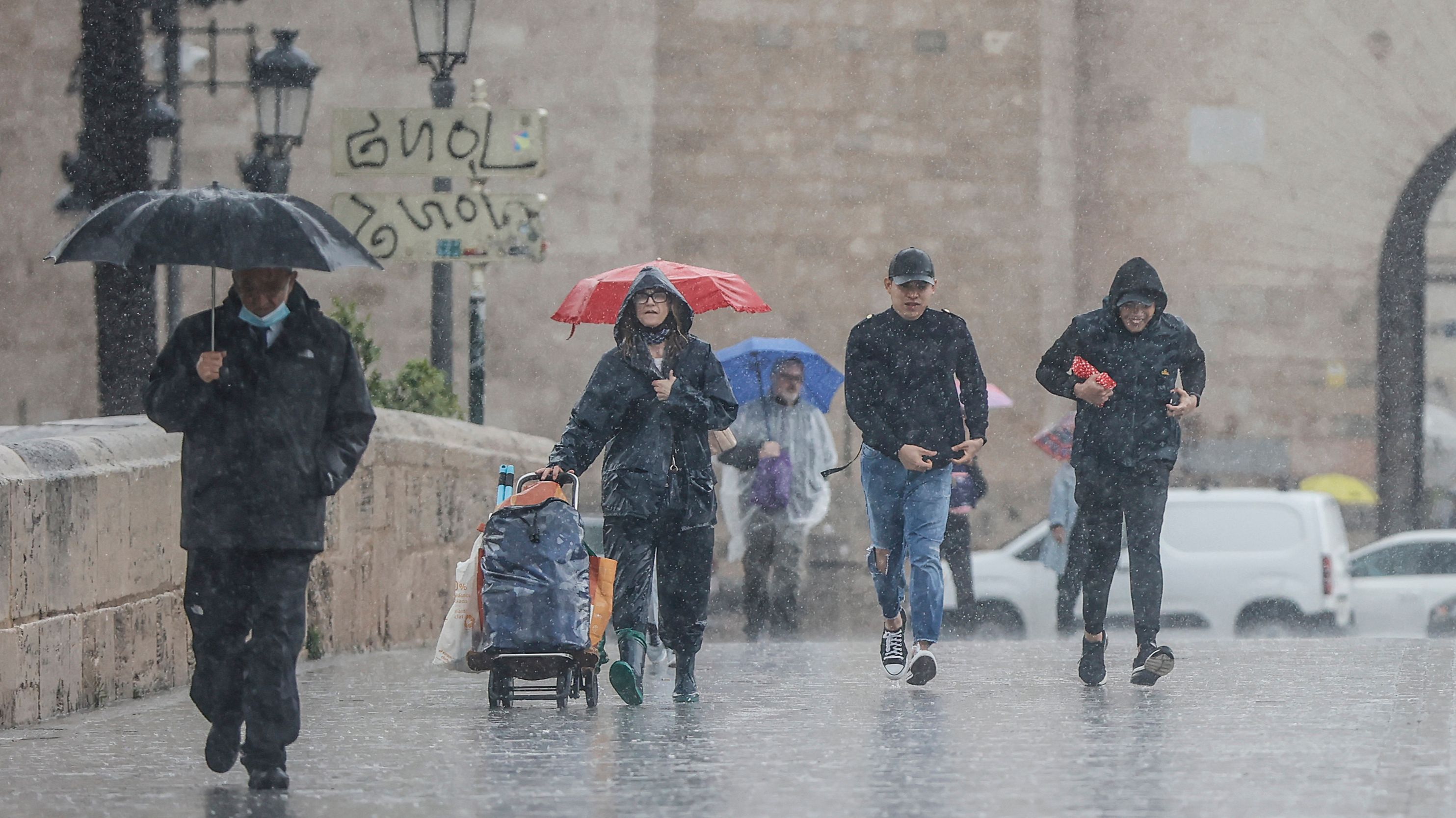 Alerta Naranja En La Provincia De Valencia Por Tormentas Y Granizo - NIUS