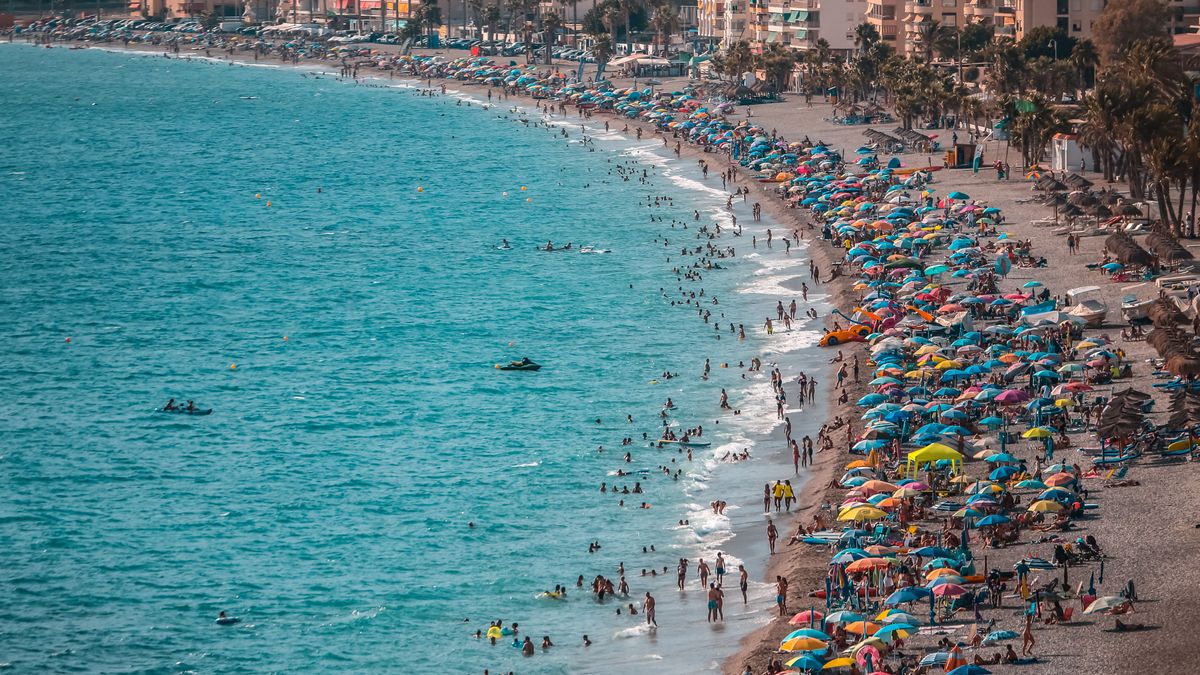 Playa de Almuñecar (Granada) a 25 de agosto de 2022