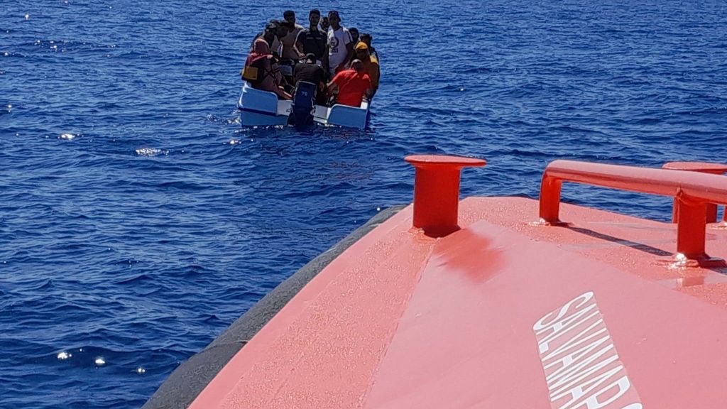 Salvamento Marítimo ha rescatado este viernes a 36 personas