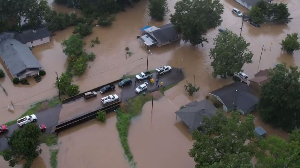 El gobernador de Mississippi declara el estado de emergencia por inundaciones
