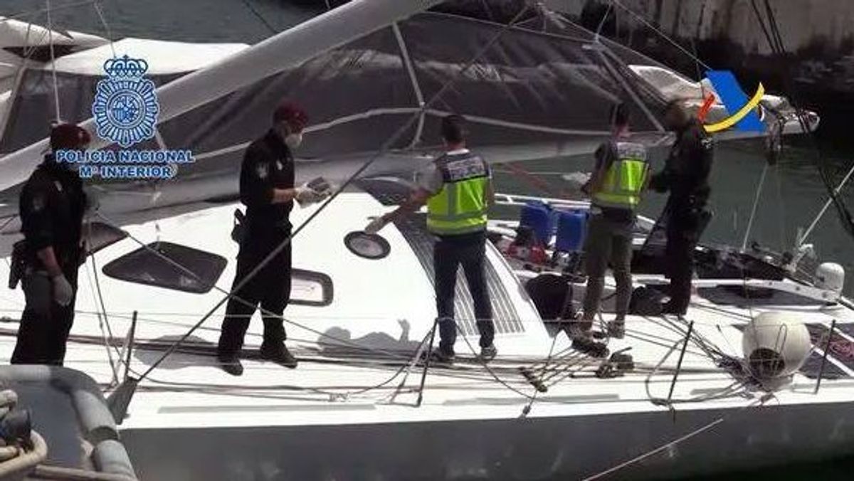 Detención del narcotraficante Carlos Silla en su velero Detención del narcotraficante Carlos Silla en su velero