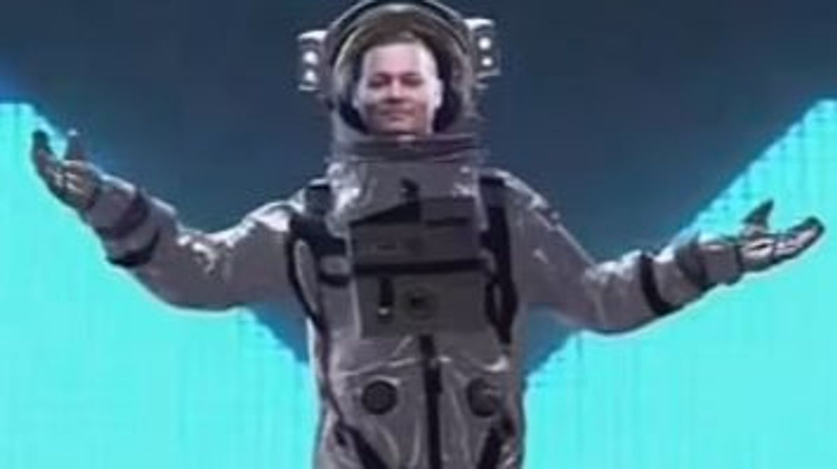Johnny Depp reaparece como astronauta en la MTV