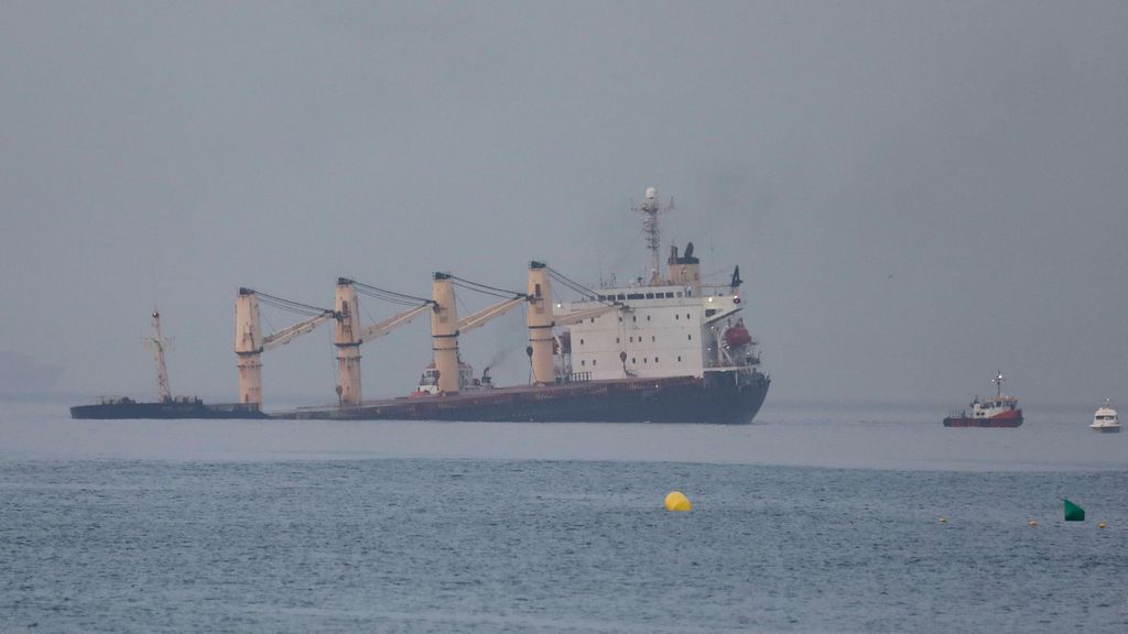 Chocan dos buques en una maniobra en la Bahía de Algeciras