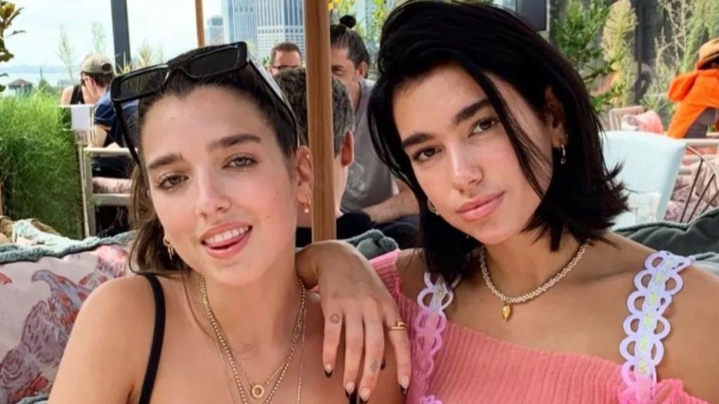 rina lipa hermana dua lipa