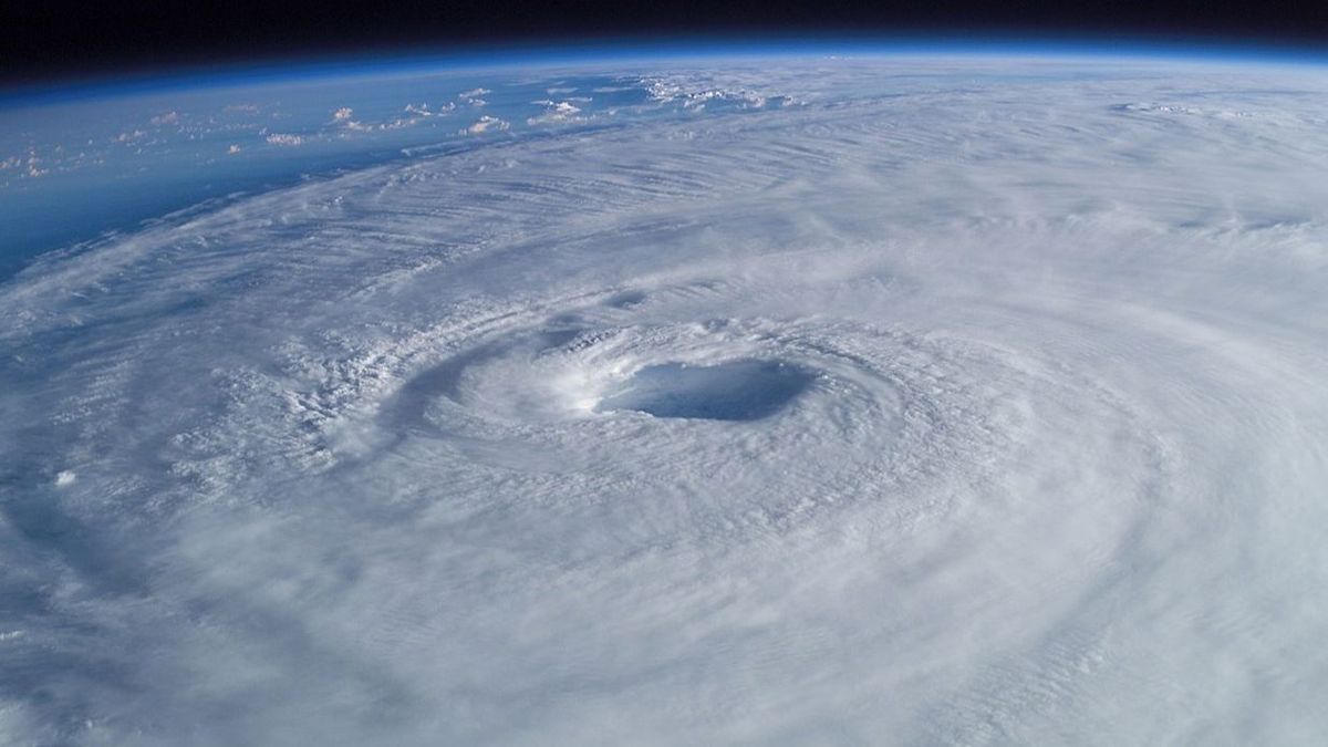 EuropaPress 4412283 huracan isabel 2003 visto estacion espacial internacional