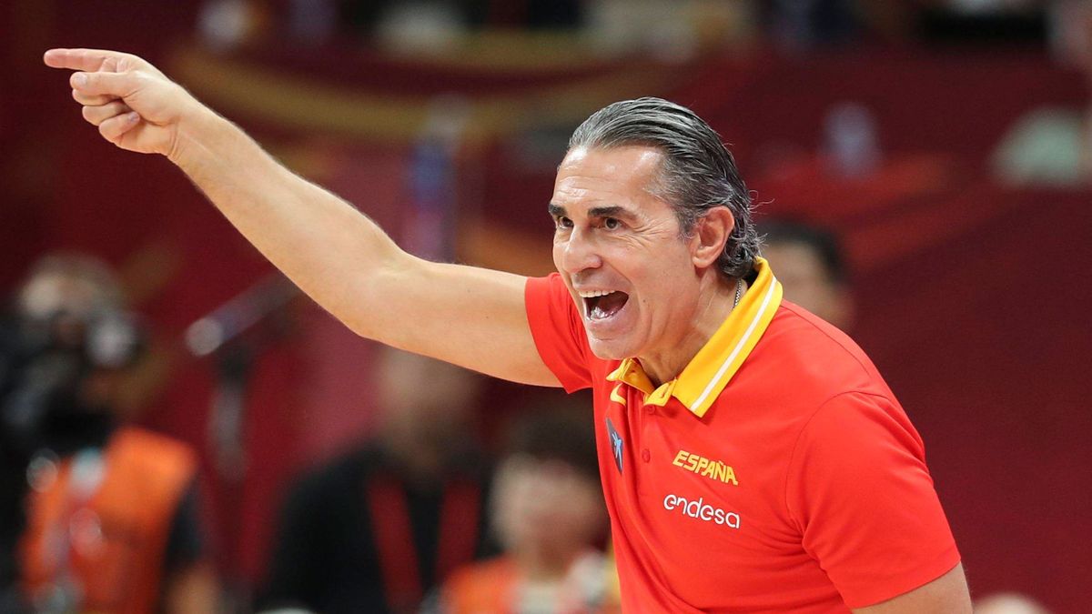 La hora de Scariolo: pizarra y experiencia para liderar a España en el Eurobasket 2022