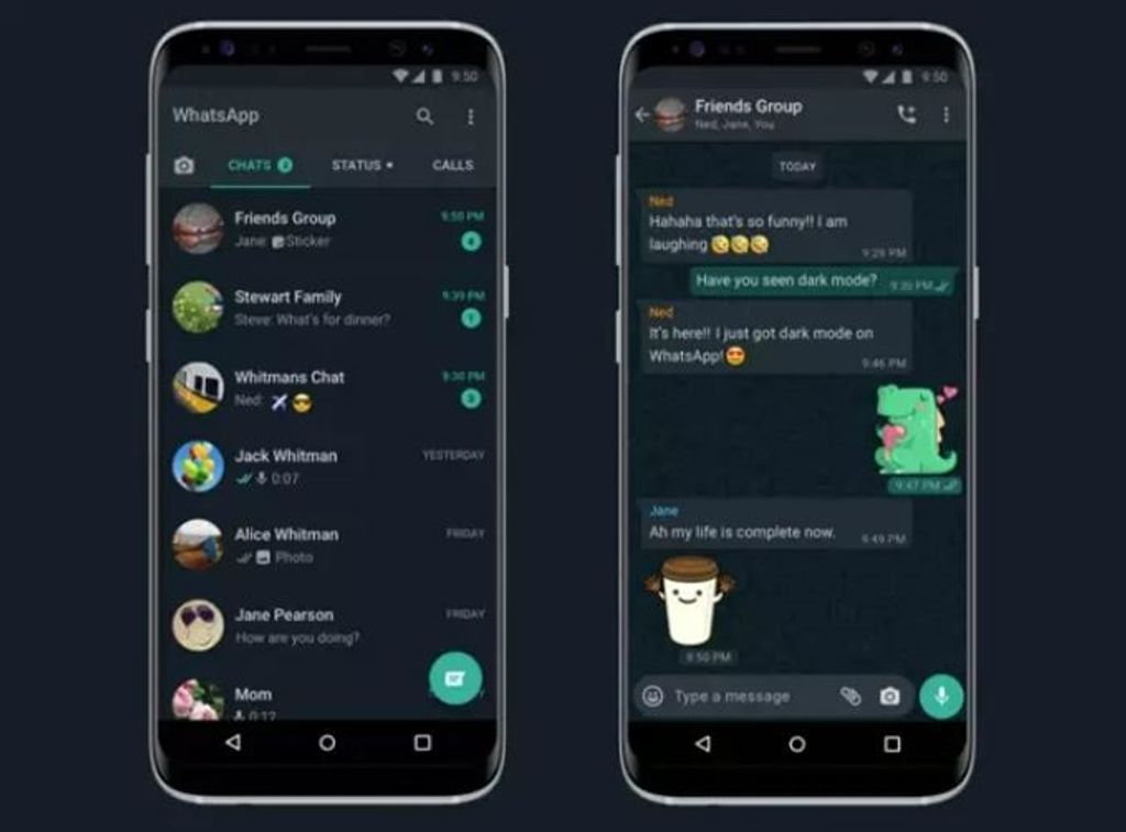Chats de WhatsApp con el modo oscuro de la aplicación