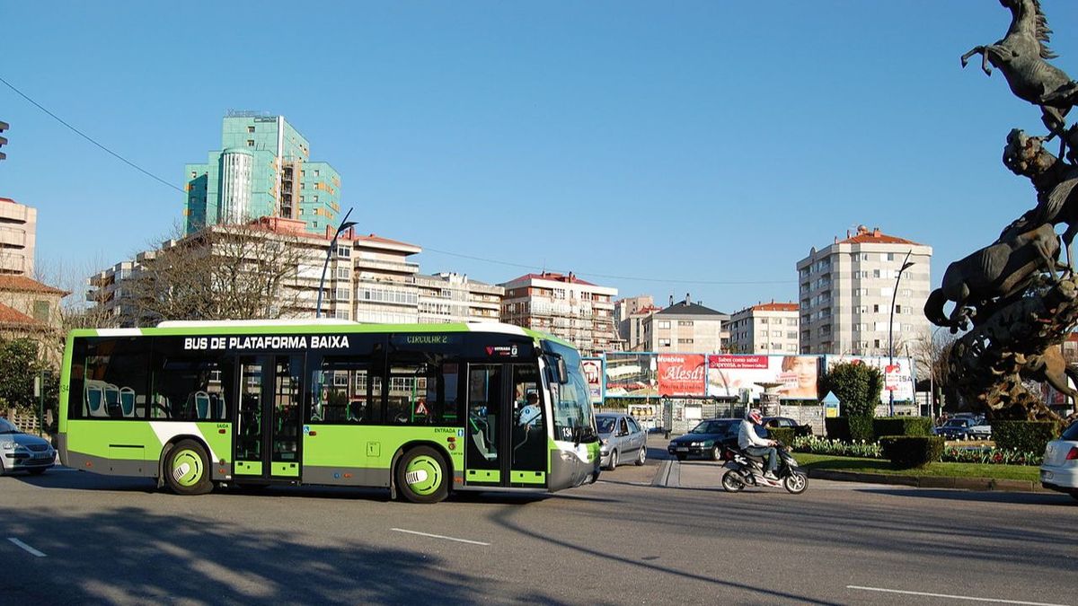 Según datos de la OCU, Vigo es la ciudad más cara de España para moverse en autobús Según datos de la OCU, Vigo es la ciudad más cara de España para moverse en autobús