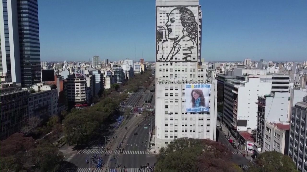 argentina se echa a la calle en apoyo a cristina fernández