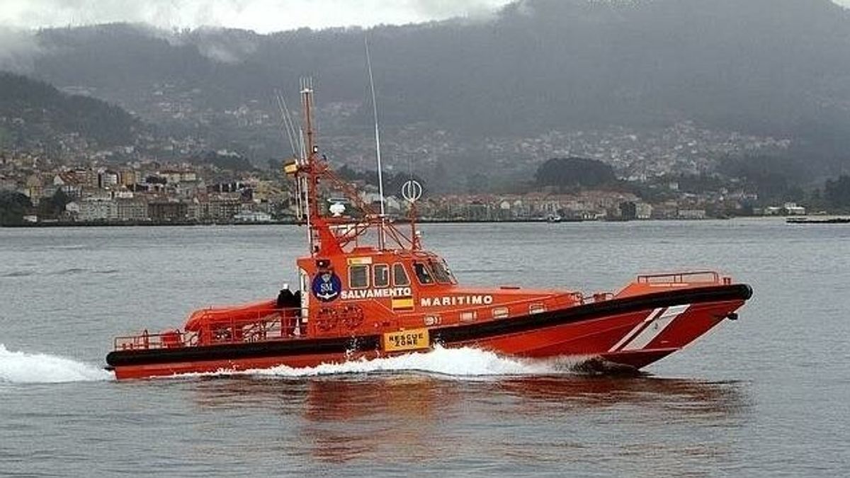 Embarcación de Salvamento Marítimo el la ría de Vigo. ARCHIVO Embarcación de Salvamento Marítimo el la ría de Vigo. ARCHIVO