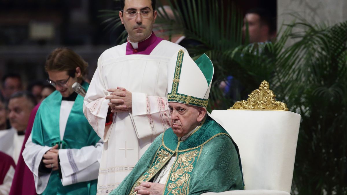 EuropaPress 4652619 30 august 2022 vatican vatican city pope francis holds mass with the new EuropaPress 4652619 30 august 2022 vatican vatican city pope francis holds mass with the new