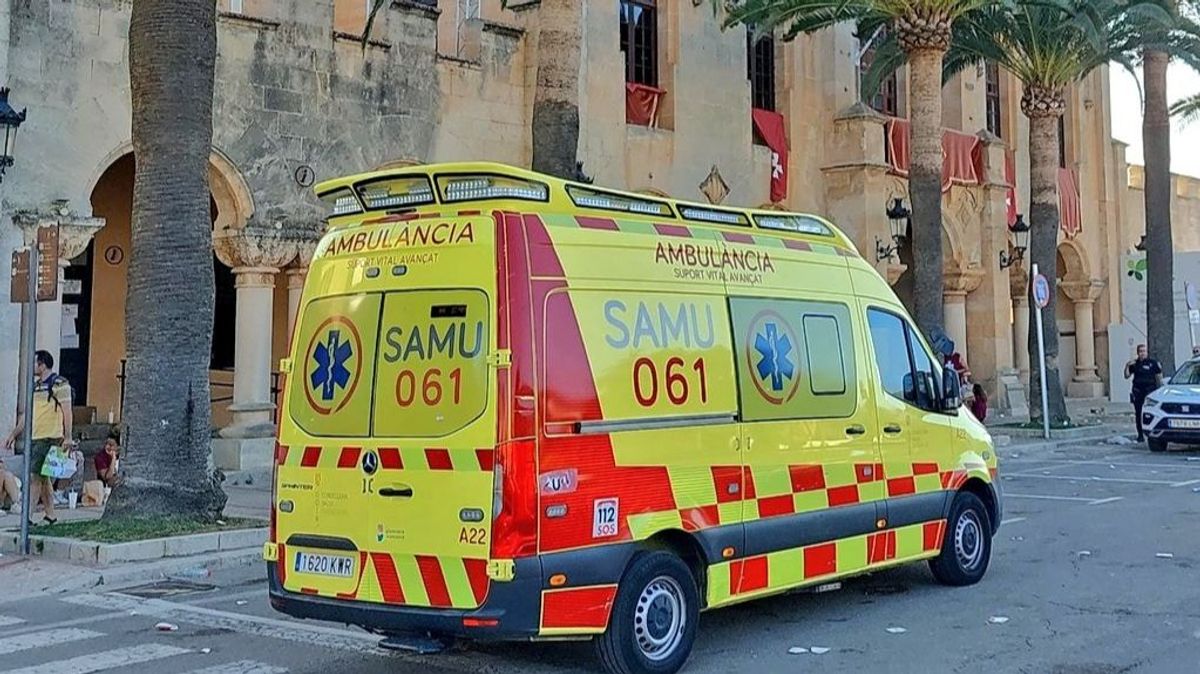 Muere un buceador de 40 años tras encontrarse mal al salir del agua y caer inconsciente en Ibiza