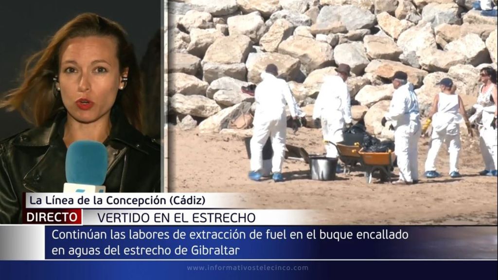 Un total de 41 000 litros de combustible del buque siniestrado en Gibraltar ya han sido bombeados