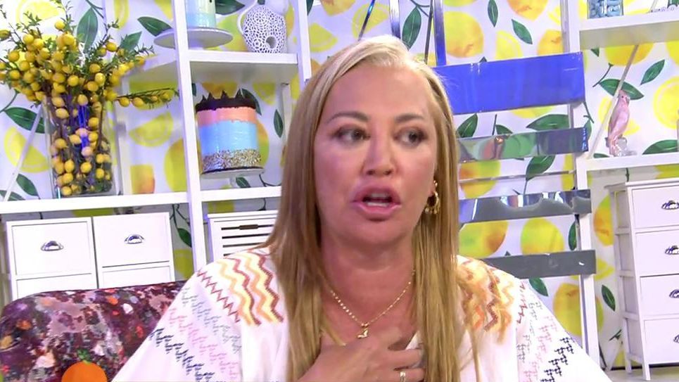 Belén Esteban defiende a Anabel Pantoja y a su madre