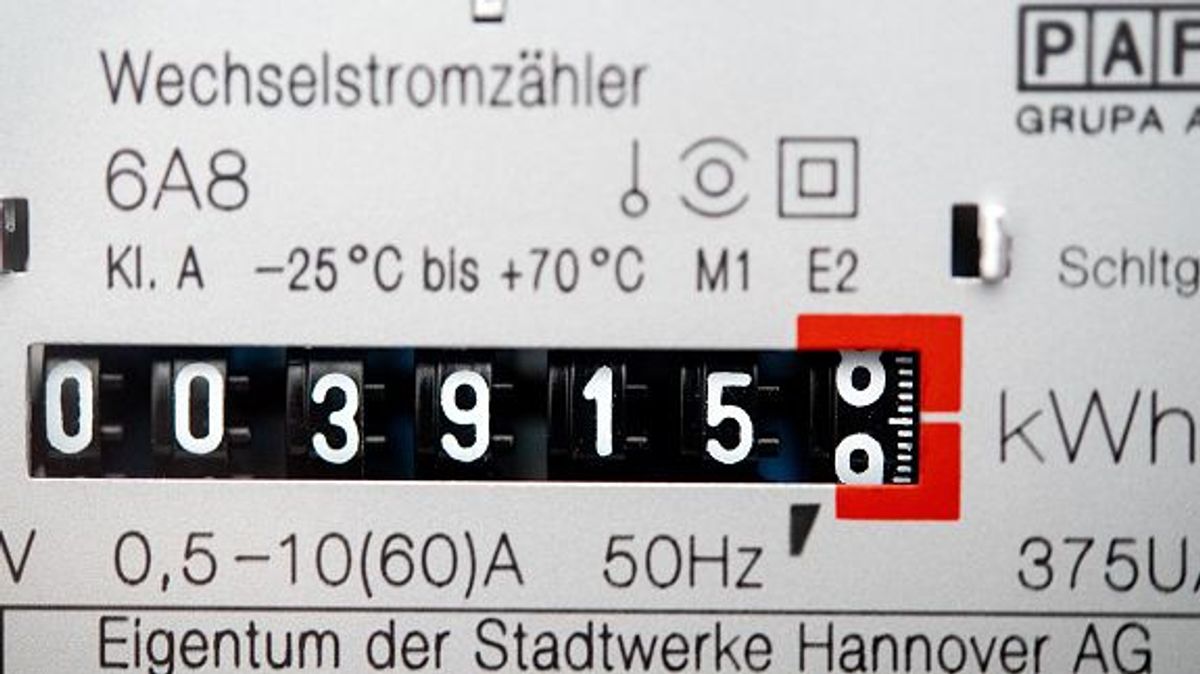 Contador de electricidad en un apartamento en Hanover, Alemania Contador de electricidad en un apartamento en Hanover, Alemania