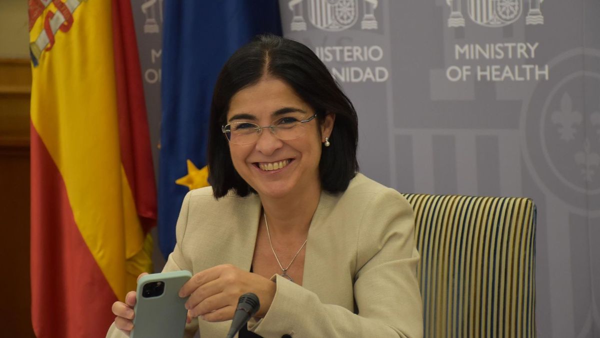 Darias anuncia la llegada esta semana de 10 millones de dosis de vacunas adaptadas a las nuevas variantes Darias anuncia la llegada esta semana de 10 millones de dosis de vacunas adaptadas a las nuevas variantes