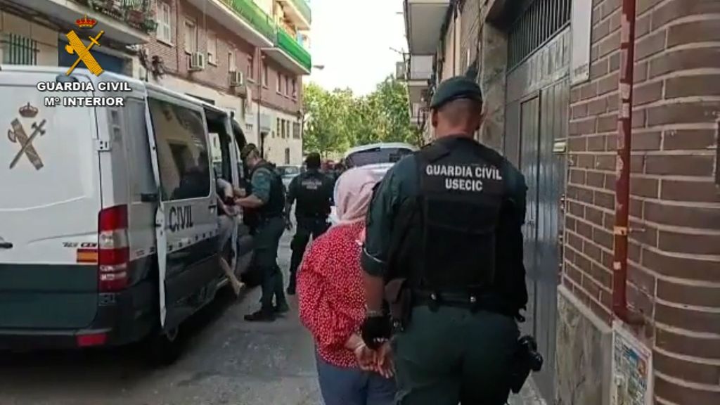 Desarticulan un grupo criminal especializado en el robo de viviendas habitadas en nueve provincias