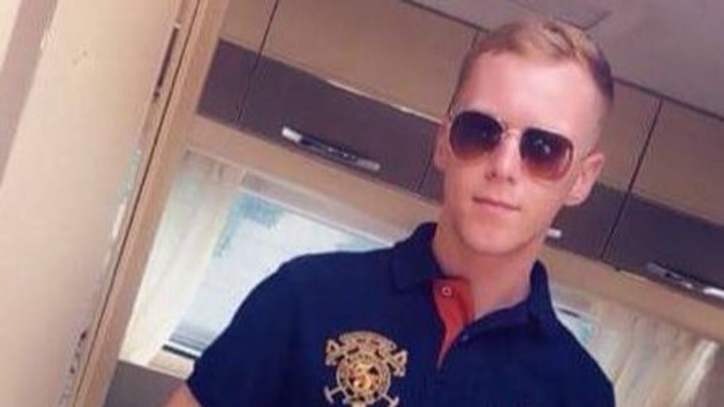 Andy Cash, detenido por matar a tres de sus hermanos en una casa de Dublín