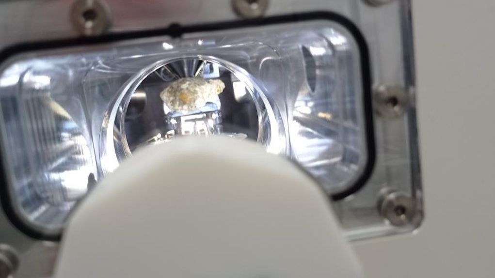 Ermeloíta, nuevo mineral descubierto en el Monte Ermelo.