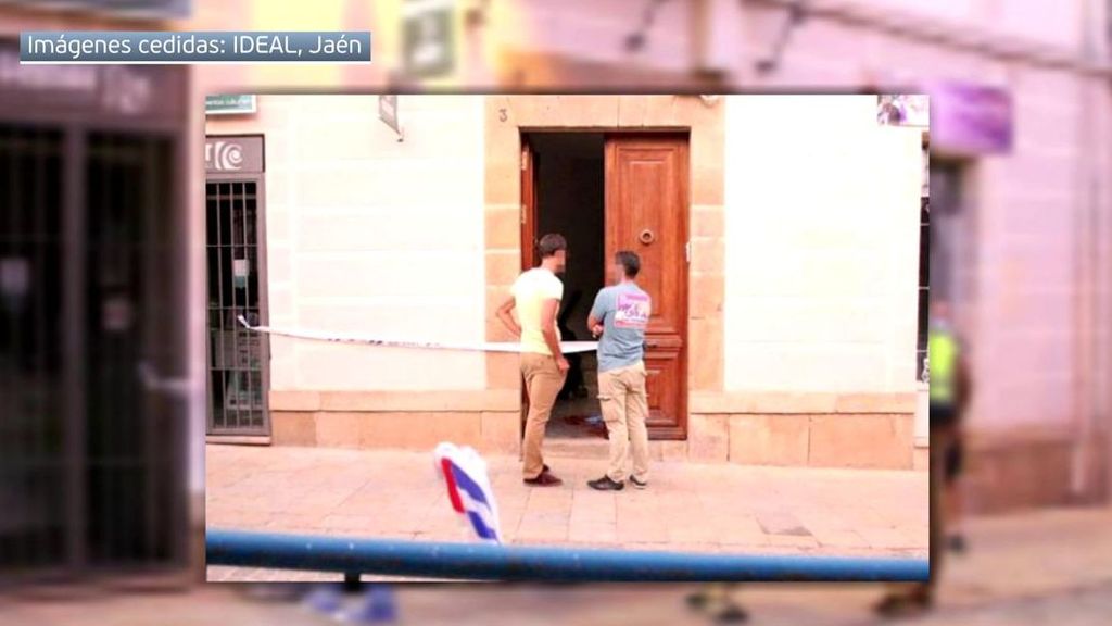 La imagen del lugar donde fue apuñalada una mujer en Úbeda, ya fuera de peligro, por su marido