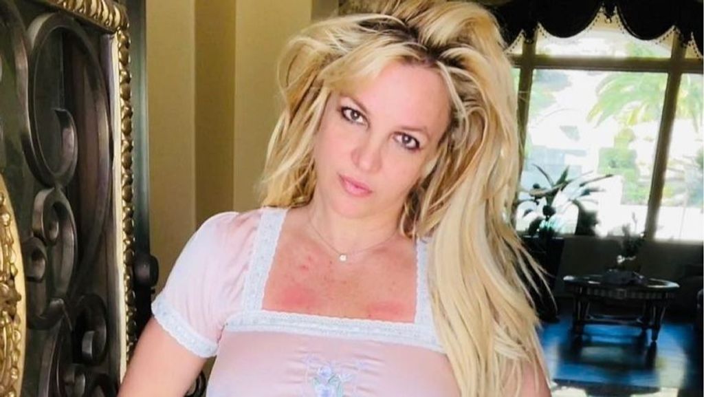 Britney Spears se proclama atea