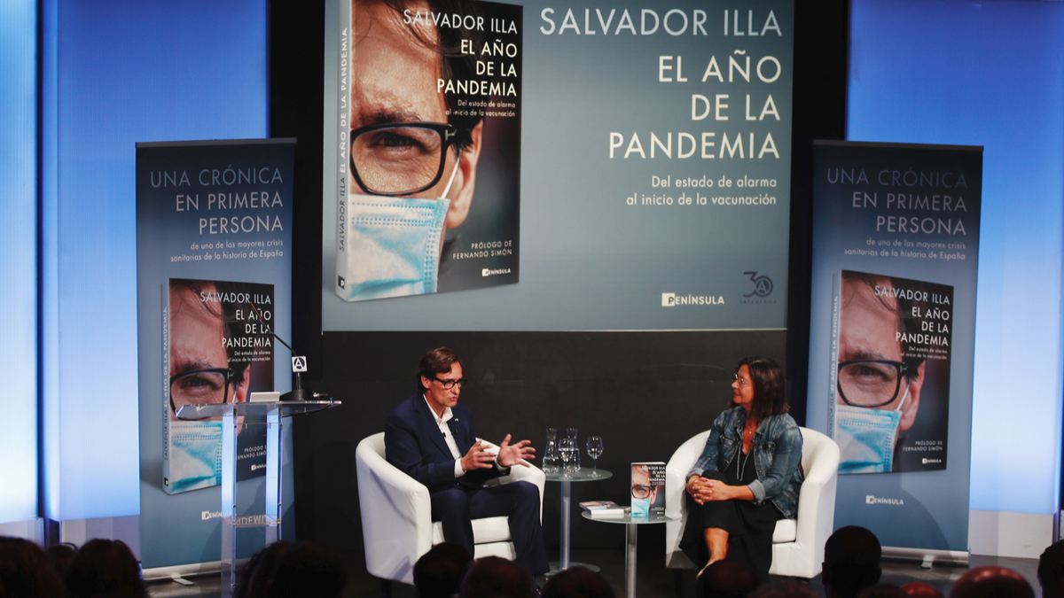 Illa presenta su libro Illa presenta su libro