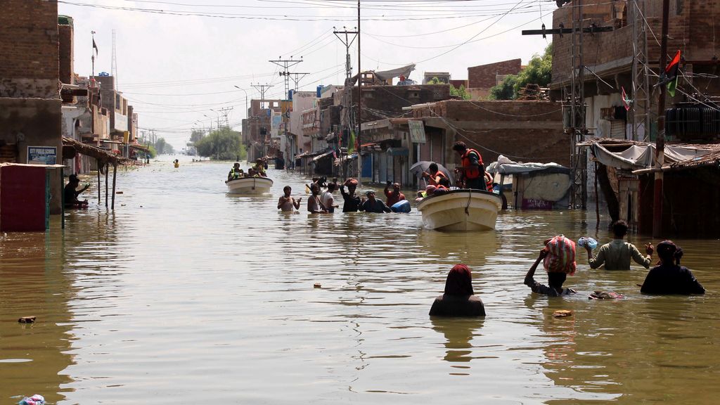 ¿Por qué las inundaciones de Pakistán son tan extremas este año?