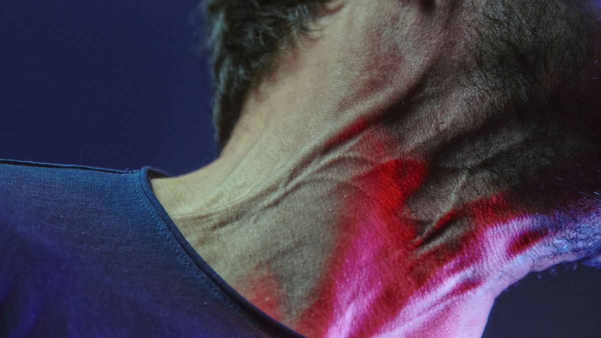 Una mujer detecta la enfermedad de Parkinson en su marido por el olor diferente que percibía en su cuello