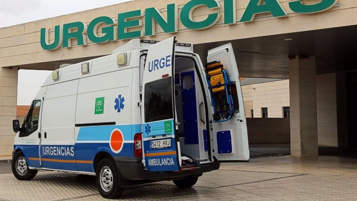 Ambulancia en el Hospital de Antequera (Málaga)