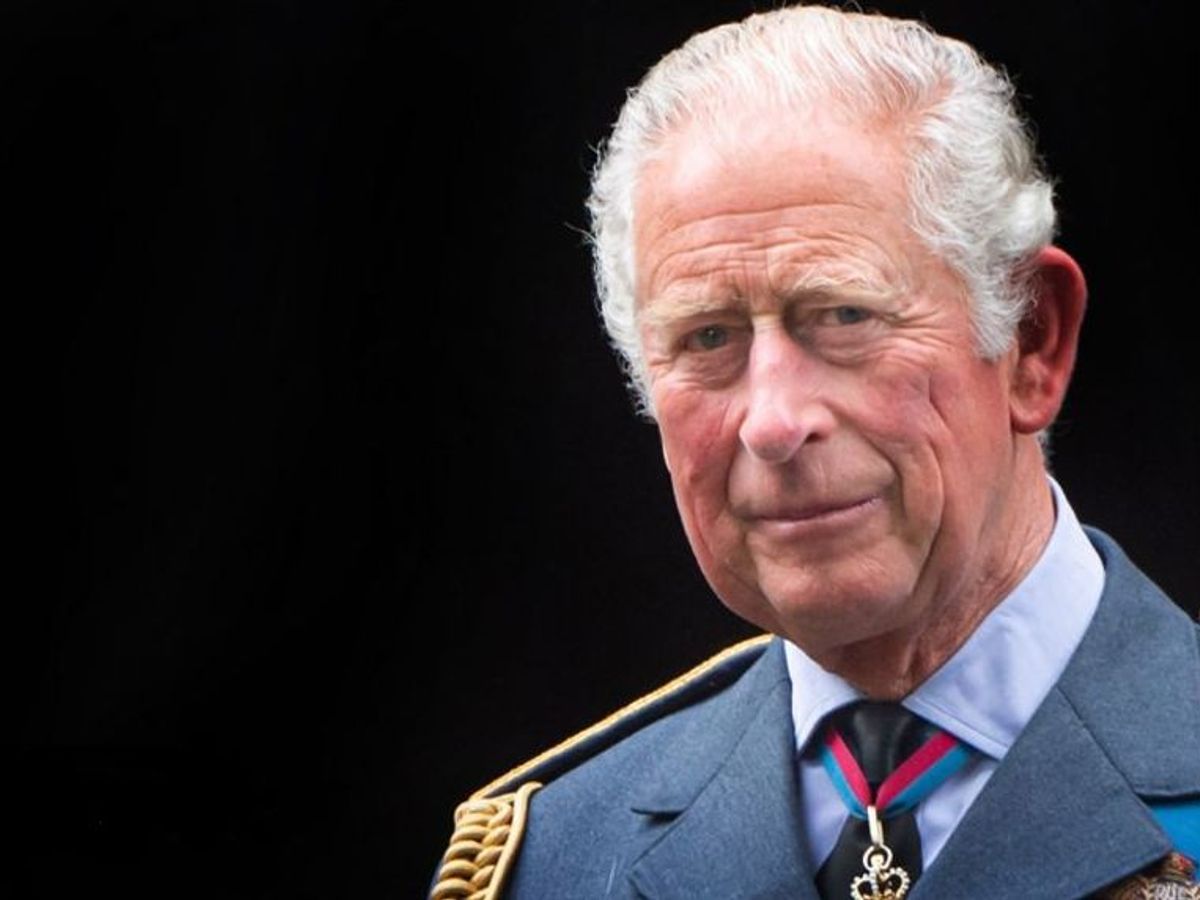 La batalla por la salud de Carlos de Inglaterra comienza
