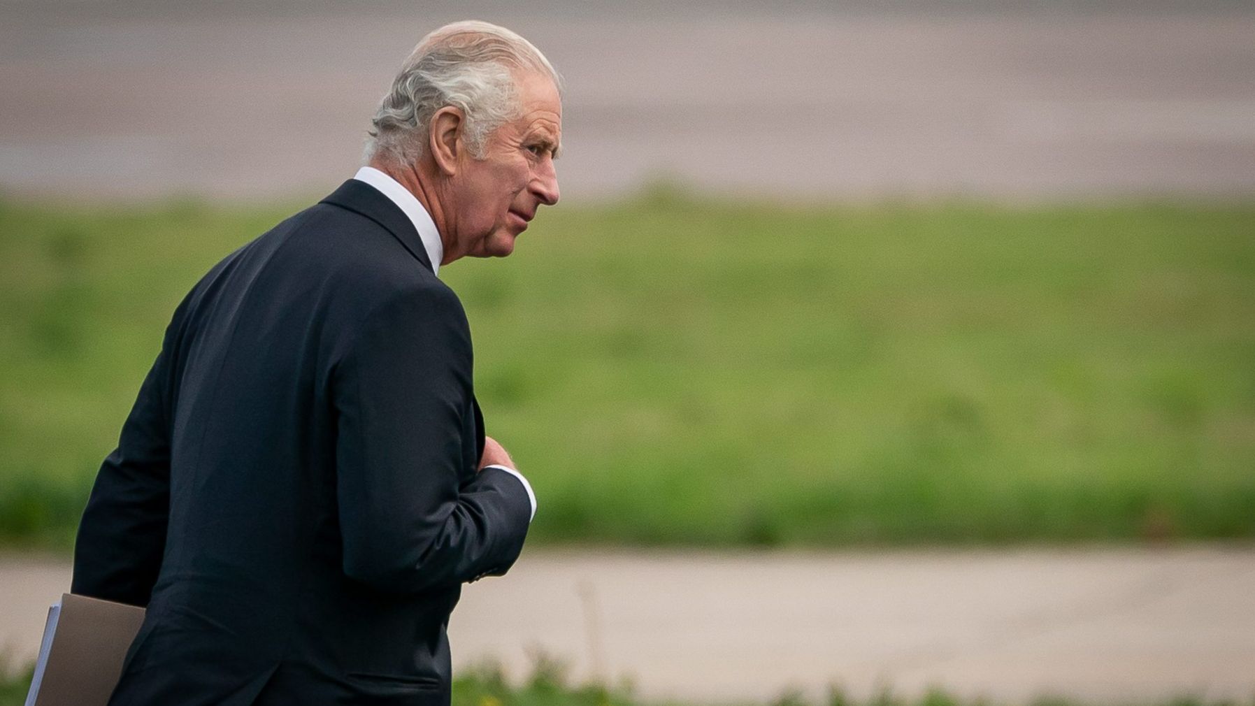 Carlos III ya está en Londres para que puedan dar comienzo los actos protocolarios de su ascenso al trono
