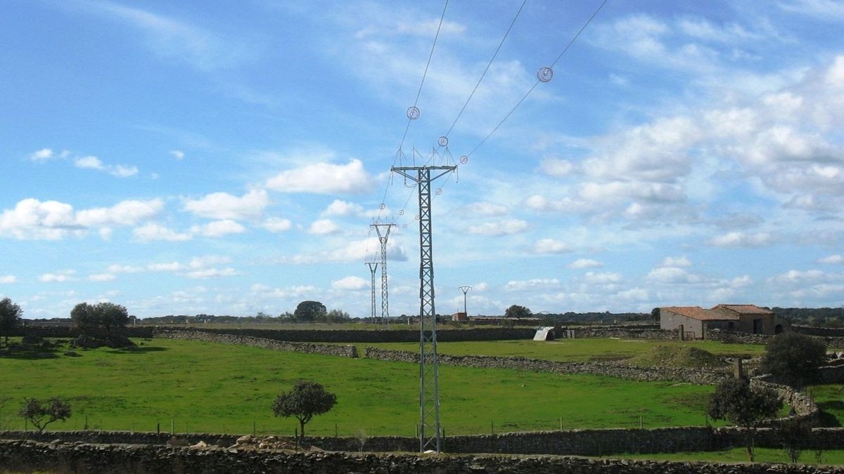 EuropaPress 4397843 torres electricas (1) EuropaPress 4397843 torres electricas (1)