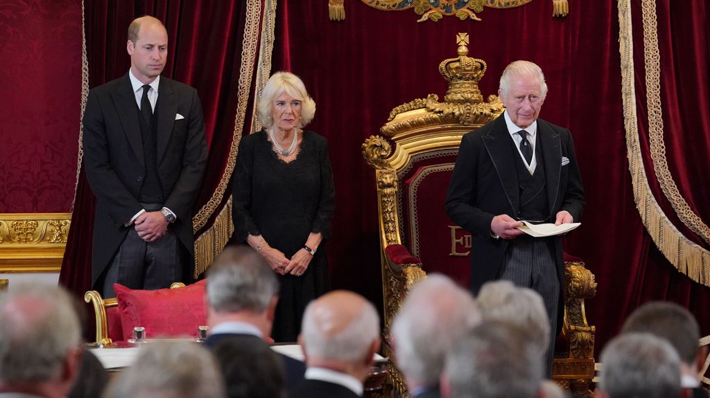 El rey Carlos III pronuncia su discurso
