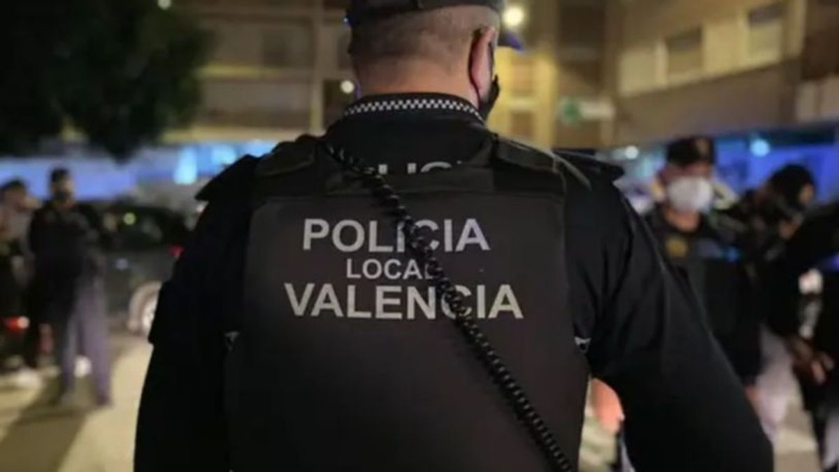 Asesinan a un hombre a puñaladas a las puertas de un ambulatorio en Valencia