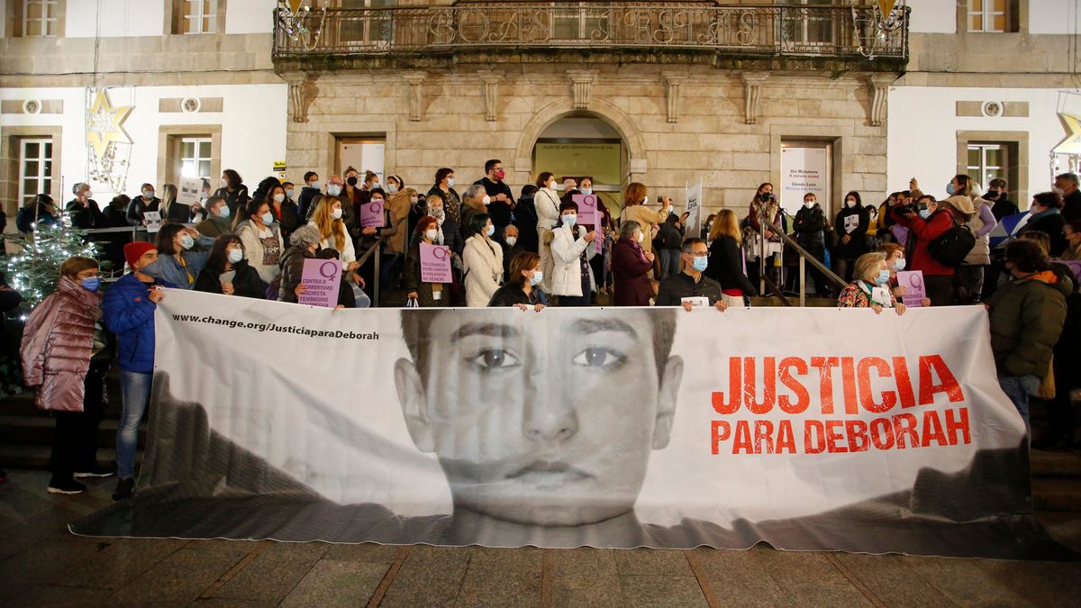 Concentración en el centro de Vigo, en diciembre de 2021, para pedir 'justicia para Déborah'