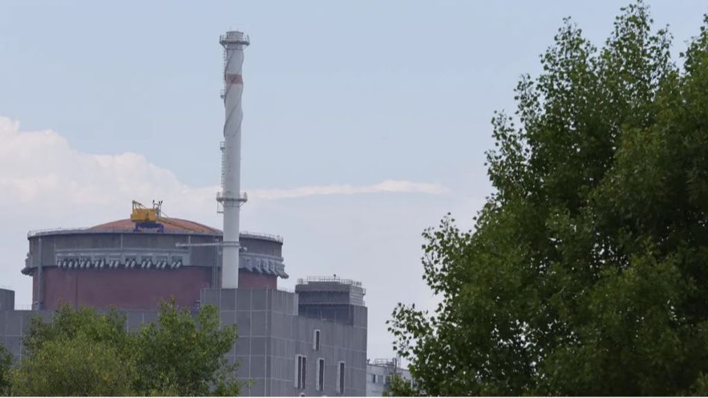 La central nuclear de Zaporiyia, en Ucrania, paraliza su último reactor tras los cortes eléctricos