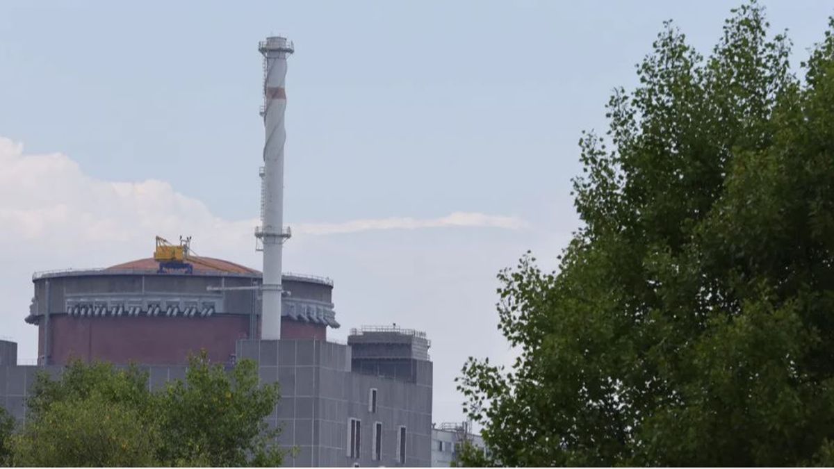 La central nuclear de Zaporiyia, en Ucrania, paraliza su último reactor tras los cortes eléctricos