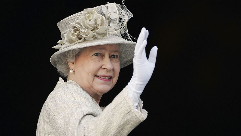 Última hora de la muerte de Isabel II: los restos de la reina serán trasladados hoy a Edimburgo