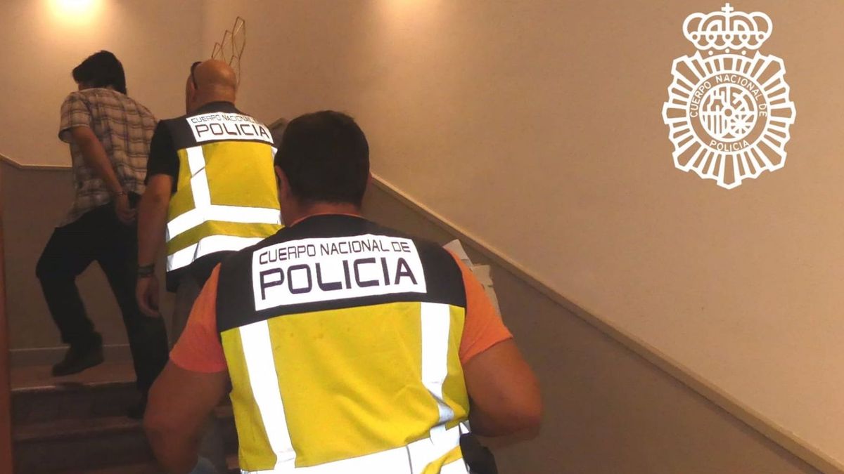 220912 soc detenido pronografia 220912 soc detenido pronografia