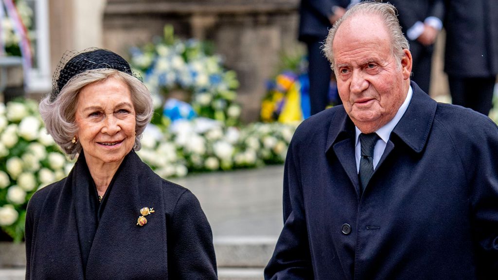 Los reyes eméritos, Juan Carlos I y Sofía, acudirán al funeral de Isabel II en Londres