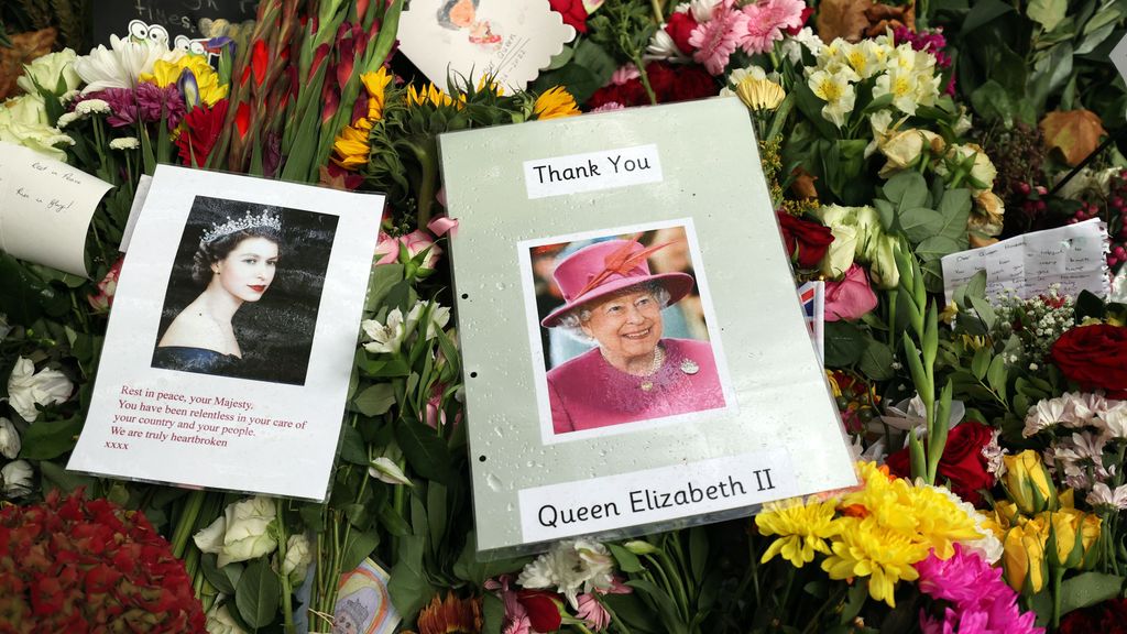 El féretro de la reina Isabel II será trasladado a Londres este martes