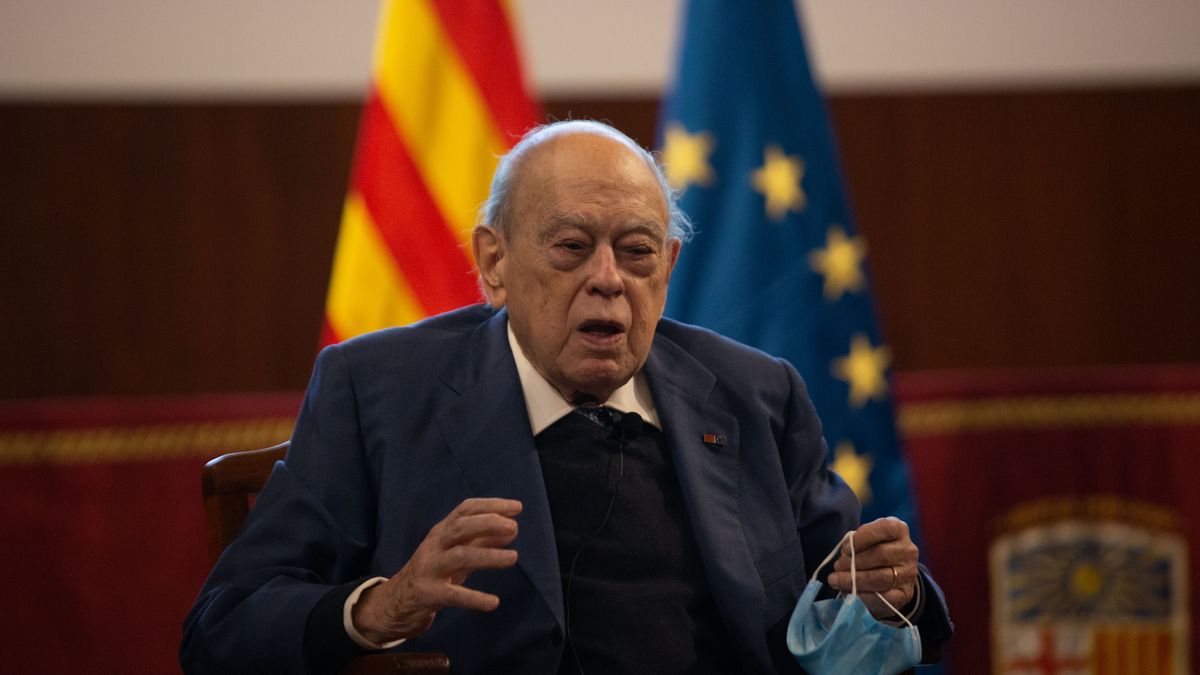 Jordi Pujol continúa ingresado tras sufrir un ictus