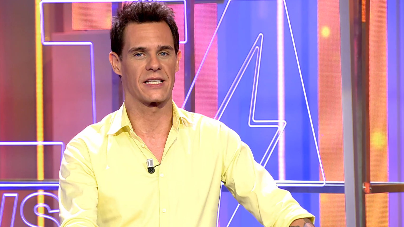 La esperada declaración de amor de Christian Gálvez: "Esta canción se la dedico a una mujer que amo y que es la luz que ilumina mi camino"