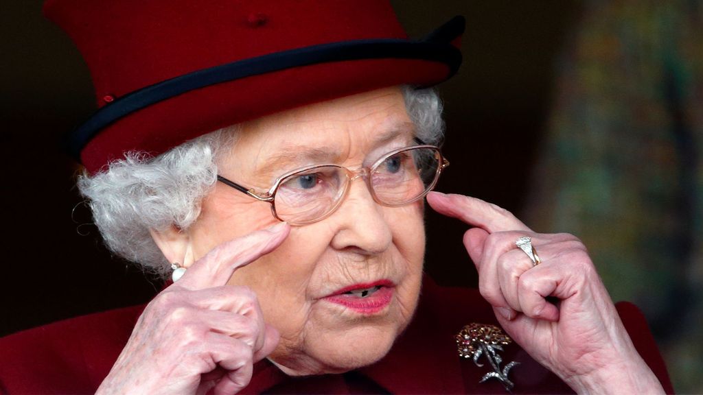 La reina Isabel II no será enterrada con joyas de valor incalculable, asegura una experta